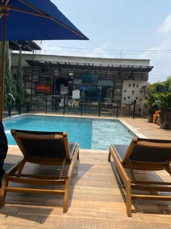 Fotografía piscina Hotel Alessio